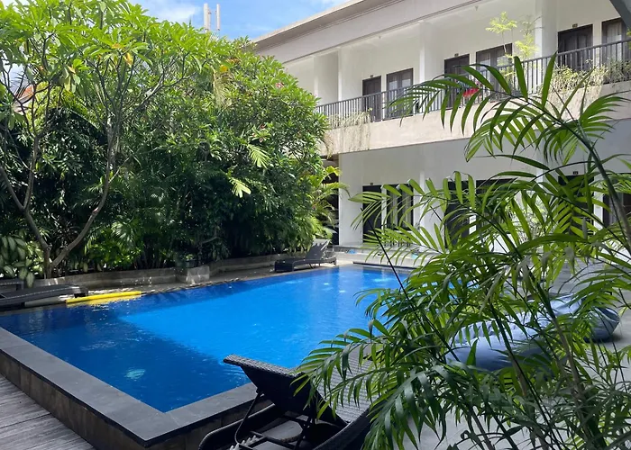 Point 2* Seminyak (Bali)