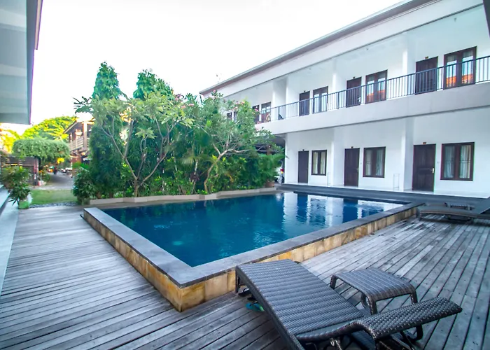 Point 2* Seminyak (Bali)